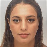 Je suis doctorante en informatique et j'ai deux ans d'expérience en tant qu'enseignante dans ce domaine.